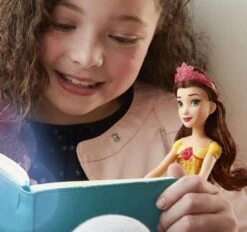 Hasbro Bambola Principessa Disney Belle -Mattel Negozio bambola principessa la bella e la bestia