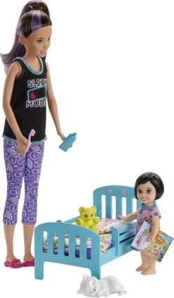 MATTEL Barbie Babysitter Skipper Con Bambola E Lettino, GHV88 -Mattel Negozio barbie babysitter bambola con lettino