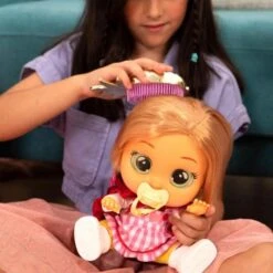 IMC TOYS Cry Babies Storyland Scarlet -Mattel Negozio cry babies scarlett cappuccetto rosso