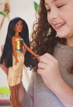 Hasbro Bambola Principessa Pocahontas -Mattel Negozio disney princess bambola pocahontas