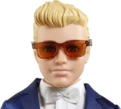 MATTEL Barbie Ken Sposo, Bambola Con Accessori -Mattel Negozio ken sposo di barbie